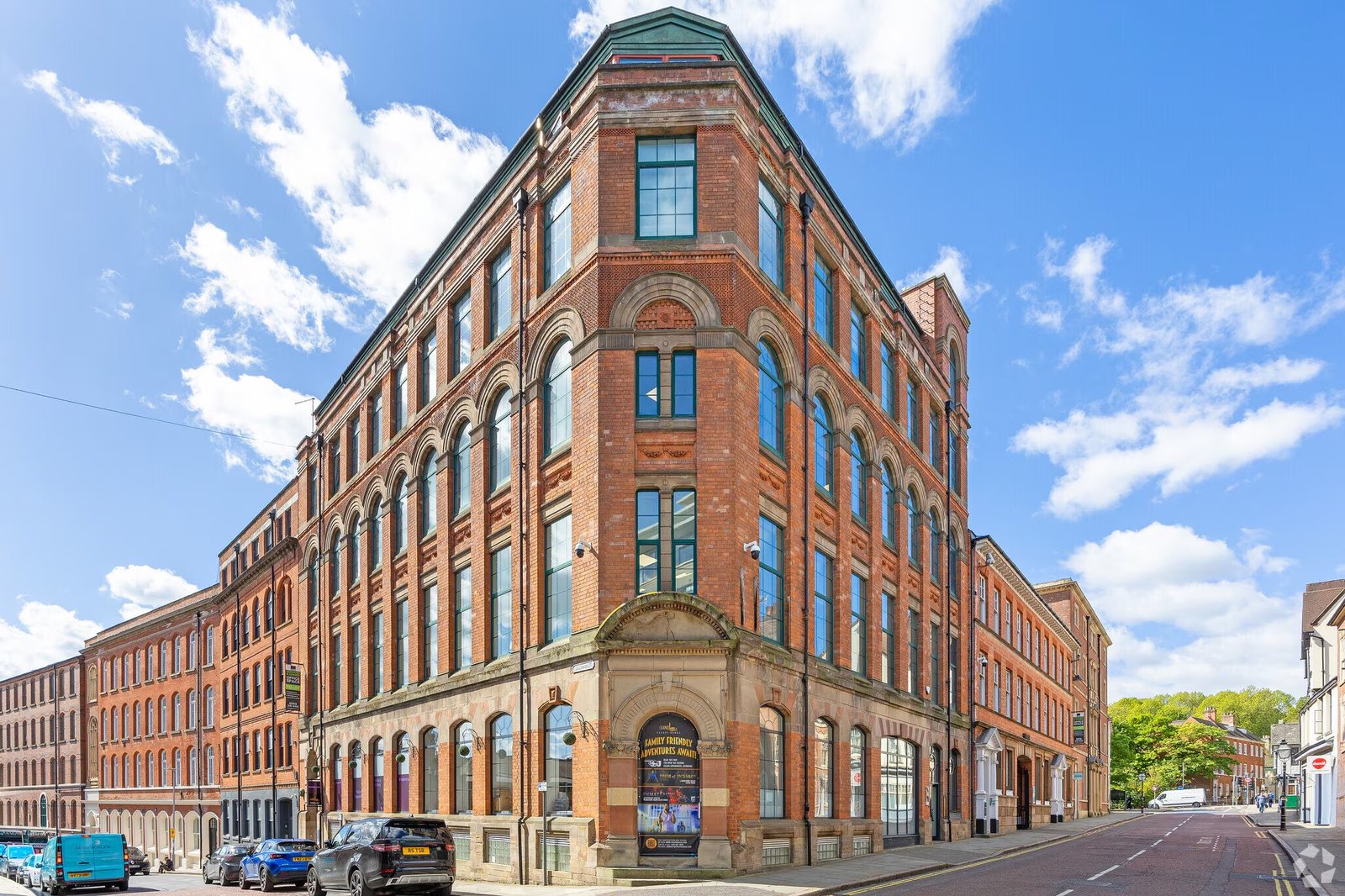 Merchants Court building photo